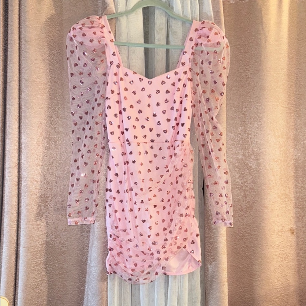 NWT Luxe Wave Size S Pink Heart Patterned Dress